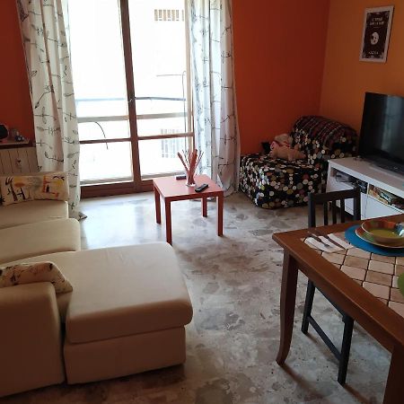 Vesuvio Corner - Spacious And Colorful Apartment In San Giorgio, Very Close To Napoli, Ideal For Families And Groups, Close To Pompeii, Sorrento... San Giorgio a Cremano Kültér fotó