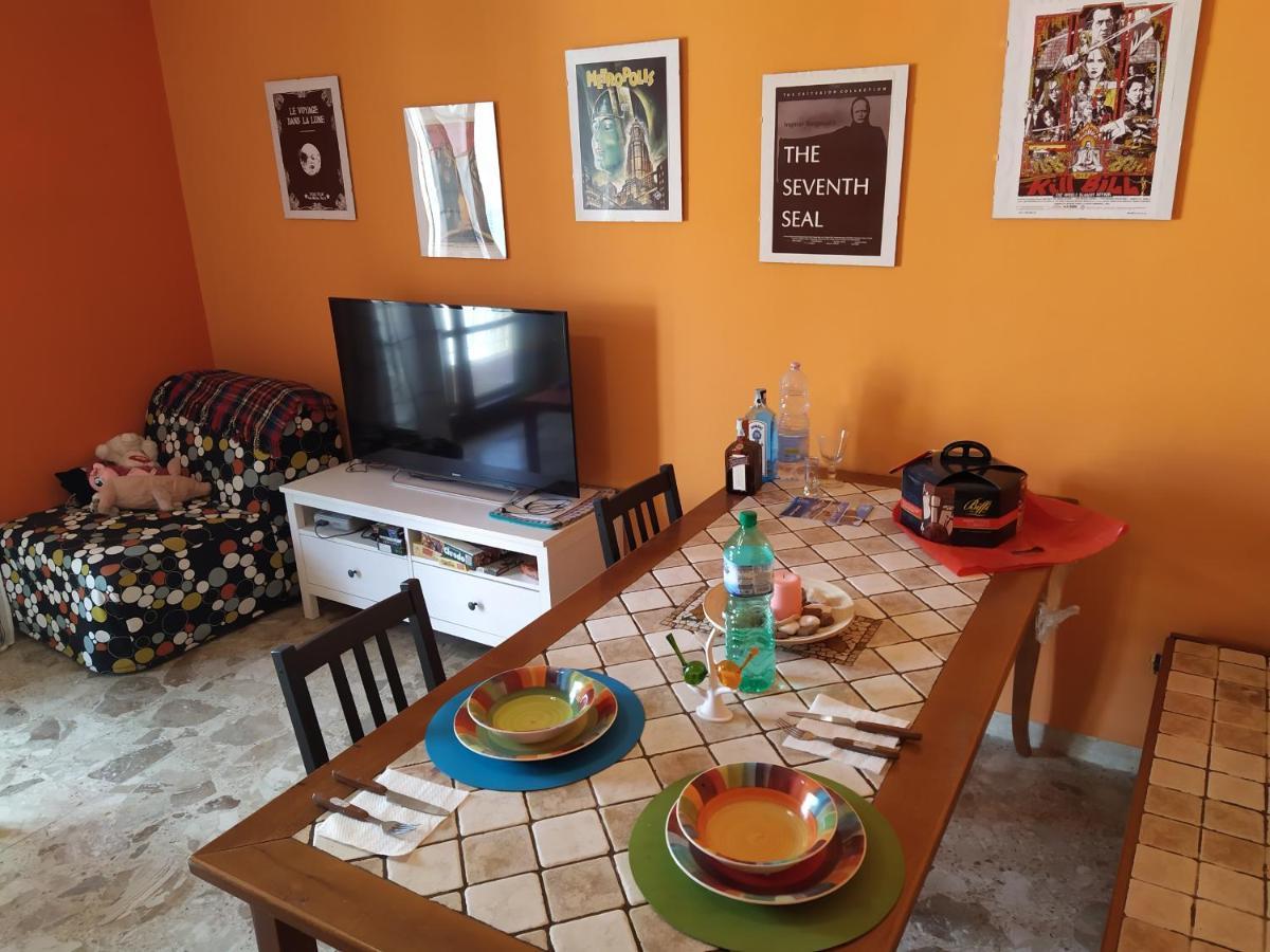 Vesuvio Corner - Spacious And Colorful Apartment In San Giorgio, Very Close To Napoli, Ideal For Families And Groups, Close To Pompeii, Sorrento... San Giorgio a Cremano Kültér fotó