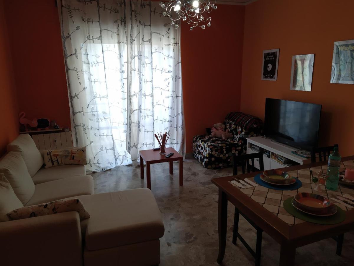 Vesuvio Corner - Spacious And Colorful Apartment In San Giorgio, Very Close To Napoli, Ideal For Families And Groups, Close To Pompeii, Sorrento... San Giorgio a Cremano Kültér fotó